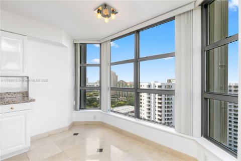 Copropriété à vendre à Aventura, Floride: 2 chambres, 126.44 m2 № 1627424 - photo 23