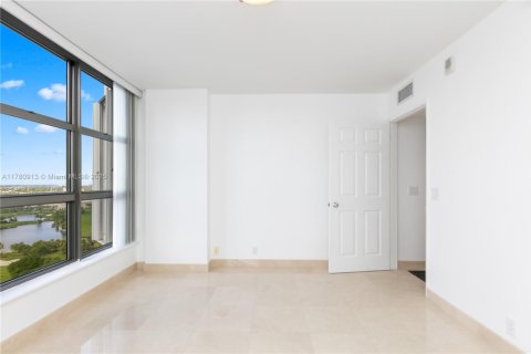 Copropriété à vendre à Aventura, Floride: 2 chambres, 126.44 m2 № 1627424 - photo 26