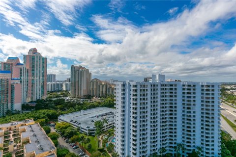 Copropriété à vendre à Aventura, Floride: 2 chambres, 126.44 m2 № 1627424 - photo 5