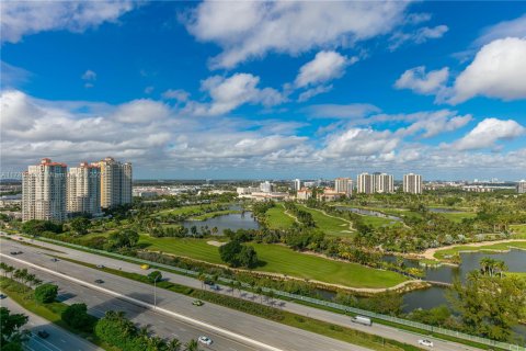 Copropriété à vendre à Aventura, Floride: 2 chambres, 126.44 m2 № 1627424 - photo 2