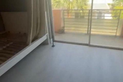 Copropriété à louer à North Miami, Floride: 3 pièces, 65.96 m2 № 2083594 - photo 13