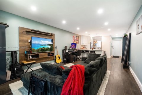 Купить кондоминиум в Дейви, Флорида 2 спальни, 91.97м2, № 1931608 - фото 5