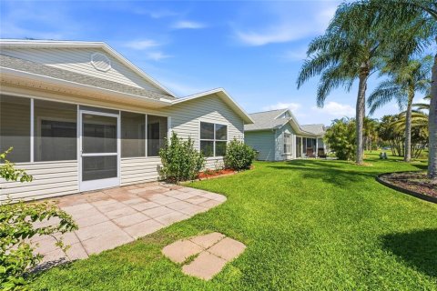 House in St. Lucie, Florida 2 bedrooms, 121.24 sq.m. № 2233269 - photo 25