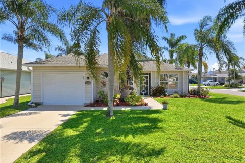 House in St. Lucie, Florida 2 bedrooms, 121.24 sq.m. № 2233269 - photo 27