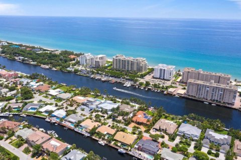 Condo in Hillsboro Beach, Florida, 2 bedrooms  № 1104495 - photo 1