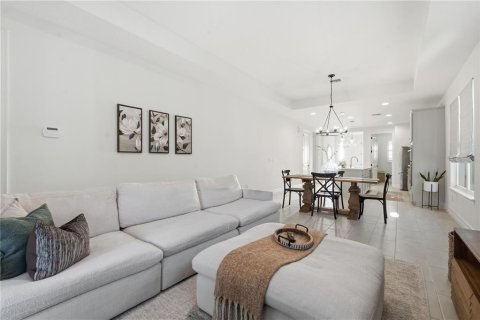 Villa ou maison à vendre à Wesley Chapel, Floride: 3 chambres, 144.93 m2 № 2424207 - photo 8