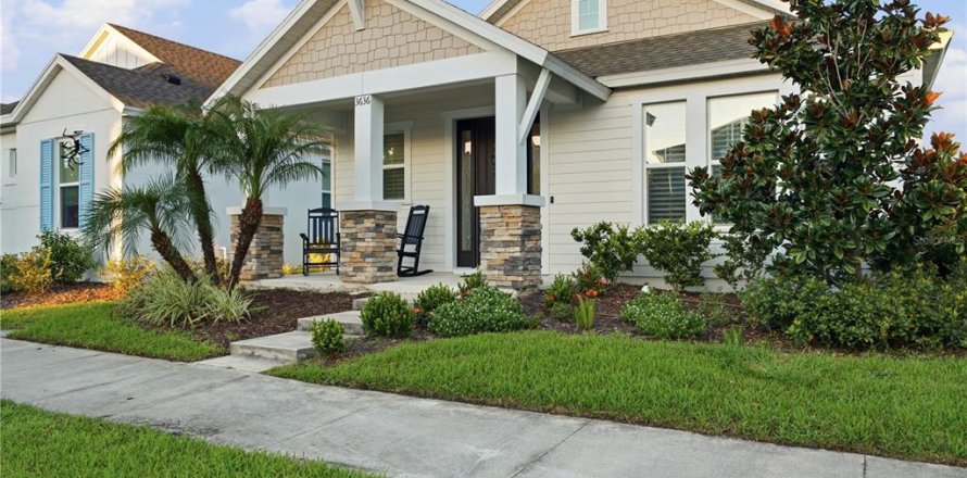 Villa ou maison à Wesley Chapel, Floride 3 chambres, 144.93 m2 № 2424207