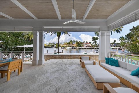 House in Fort Lauderdale, Florida 4 bedrooms, 329.25 sq.m. № 2147357 - photo 21