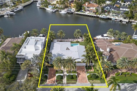 House in Fort Lauderdale, Florida 4 bedrooms, 329.25 sq.m. № 2147357 - photo 27