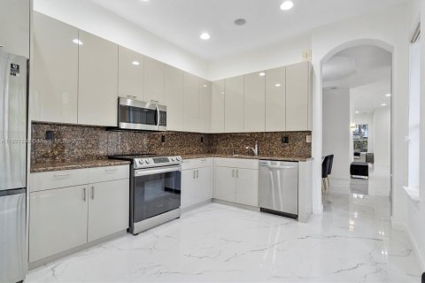 Adosado en venta en Hollywood, Florida, 3 dormitorios, 219.81 m2 № 2017224 - foto 8