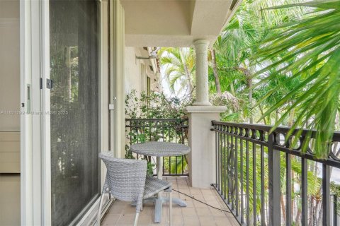 Adosado en venta en Hollywood, Florida, 3 dormitorios, 219.81 m2 № 2017224 - foto 25