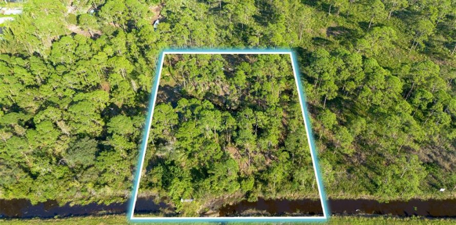 Land in Palm Bay, Florida № 1812515