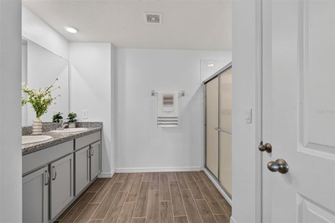 Villa ou maison à louer à Gainesville, Floride: 5 chambres, 220.18 m2 № 2167653 - photo 23