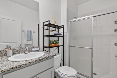 Villa ou maison à louer à Gainesville, Floride: 5 chambres, 220.18 m2 № 2167653 - photo 16