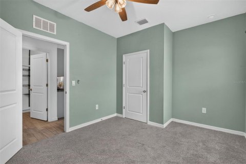Villa ou maison à louer à Gainesville, Floride: 5 chambres, 220.18 m2 № 2167653 - photo 15