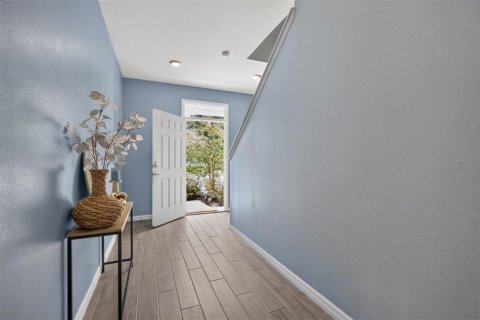 Villa ou maison à louer à Gainesville, Floride: 5 chambres, 220.18 m2 № 2167653 - photo 5