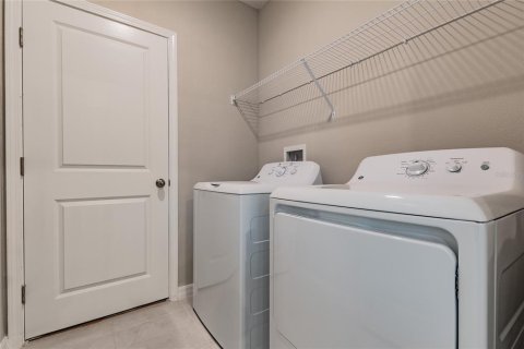 Villa ou maison à vendre à Sun City Center, Floride: 5 chambres, 210.33 m2 № 2134809 - photo 16
