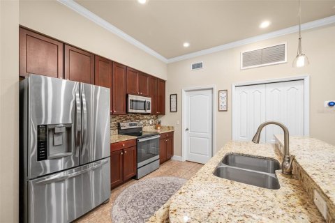 Casa en venta en Gainesville, Florida, 3 dormitorios, 154.5 m2 № 1909853 - foto 10