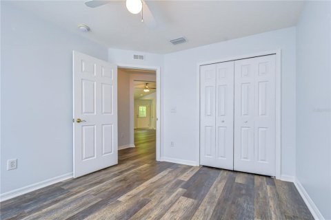 Villa ou maison à louer à Fish Hawk, Floride: 4 chambres, 124.67 m2 № 2149676 - photo 17