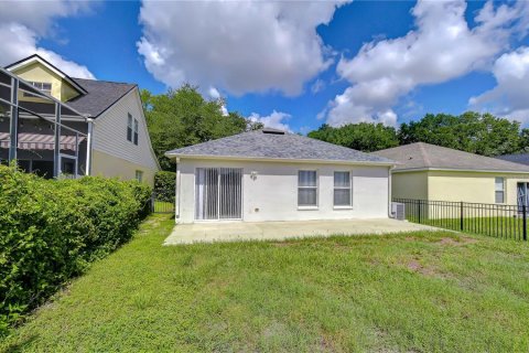 Villa ou maison à louer à Fish Hawk, Floride: 4 chambres, 124.67 m2 № 2149676 - photo 2