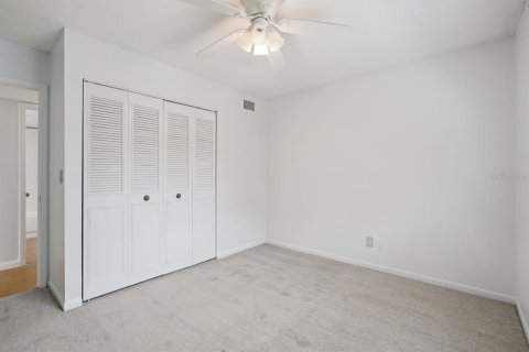 Condo in Orlando, Florida, 2 bedrooms  № 2207565 - photo 29