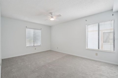 Condo in Orlando, Florida, 2 bedrooms  № 2207565 - photo 30
