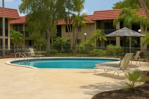 Copropriété à louer à Miami, Floride: 2 chambres, 130.06 m2 № 2080159 - photo 11