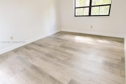 Copropriété à louer à Miami, Floride: 2 chambres, 130.06 m2 № 2080159 - photo 10
