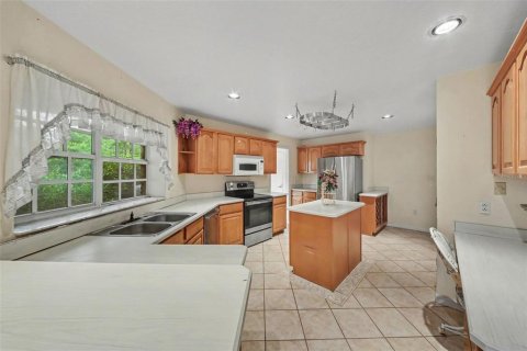 Casa en venta en Orlando, Florida, 3 dormitorios, 251.02 m2 № 2229796 - foto 16