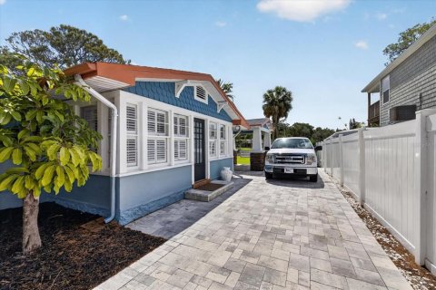 Villa ou maison à vendre à New Port Richey, Floride: 2 chambres, 107.4 m2 № 2092844 - photo 6