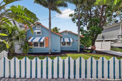 Villa ou maison à vendre à New Port Richey, Floride: 2 chambres, 107.4 m2 № 2092844 - photo 3