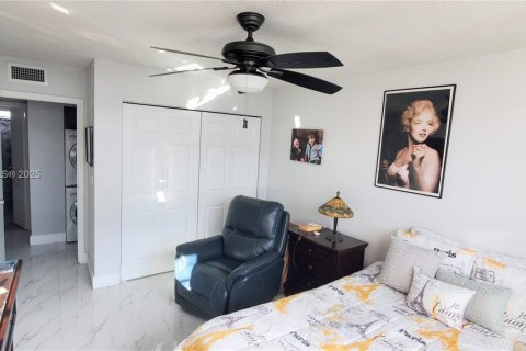 Appartement à louer à Miami, Floride: 2 chambres, 101.45 m2 № 1927785 - photo 16
