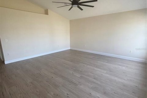 Casa en alquiler en Davenport, Florida, 3 dormitorios, 109.81 m2 № 1827825 - foto 2