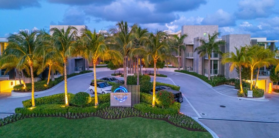 Condominio en Delray Beach, Florida, 4 dormitorios № 1160782