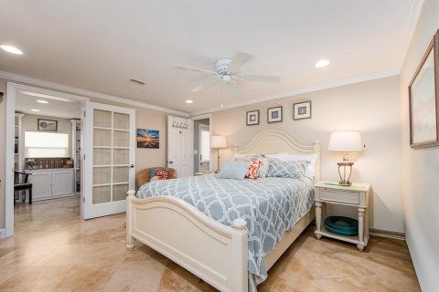 Casa en venta en Clearwater, Florida, 3 dormitorios, 278.43 m2 № 2151362 - foto 17