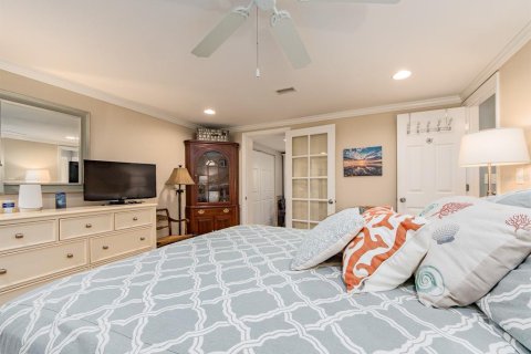 Casa en venta en Clearwater, Florida, 3 dormitorios, 278.43 m2 № 2151362 - foto 18