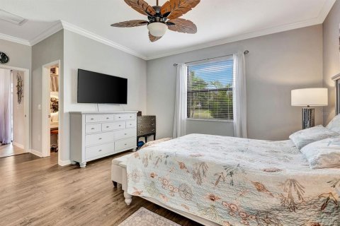 House in Bradenton, Florida 4 bedrooms, 186.36 sq.m. № 1898992 - photo 30