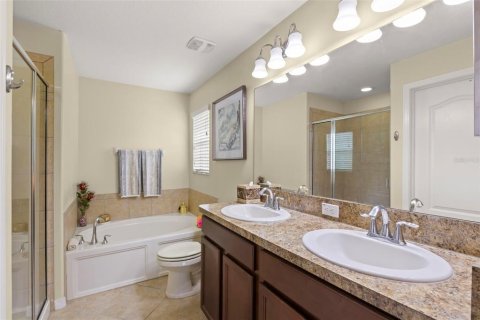 Townhouse in Trinity, Florida 3 bedrooms, 186.18 sq.m. № 1894800 - photo 25