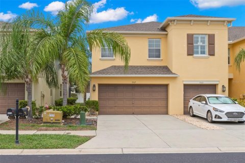 Townhouse in Trinity, Florida 3 bedrooms, 186.18 sq.m. № 1894800 - photo 1