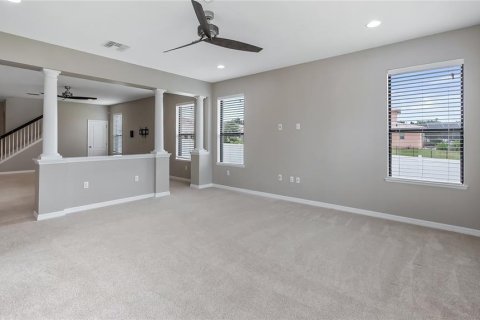 Villa ou maison à vendre à Clermont, Floride: 4 chambres, 308.71 m2 № 1847310 - photo 16