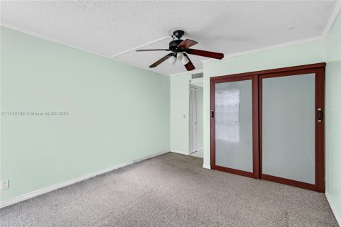 Купить кондоминиум в Авентура, Флорида 1 спальня, 68.84м2, № 1706771 - фото 14