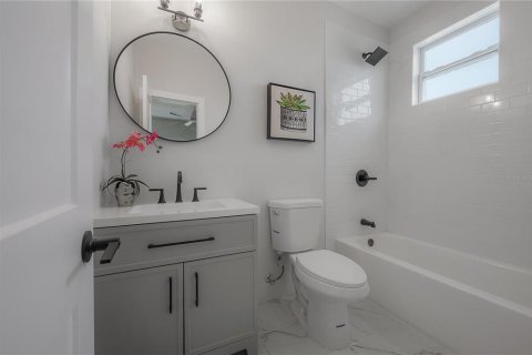 Villa ou maison à vendre à Tampa, Floride: 3 chambres, 193.05 m2 № 2149909 - photo 30