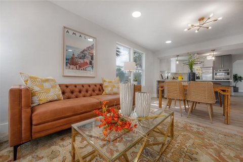 Villa ou maison à vendre à Tampa, Floride: 3 chambres, 193.05 m2 № 2149909 - photo 8