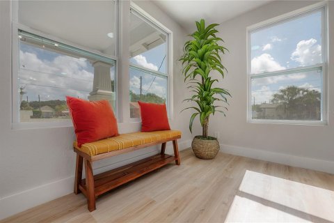Villa ou maison à vendre à Tampa, Floride: 3 chambres, 193.05 m2 № 2149909 - photo 7