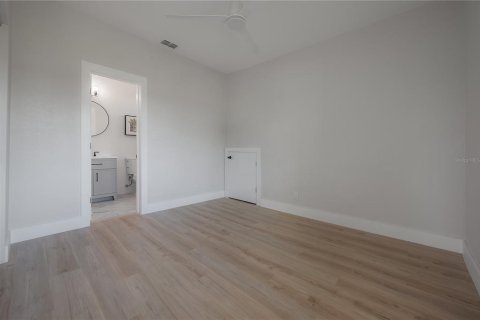 Villa ou maison à vendre à Tampa, Floride: 3 chambres, 193.05 m2 № 2149909 - photo 29