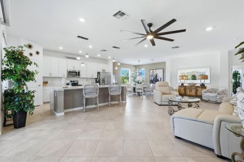 Copropriété à vendre à Punta Gorda, Floride: 3 chambres, 206.43 m2 № 2391708 - photo 10