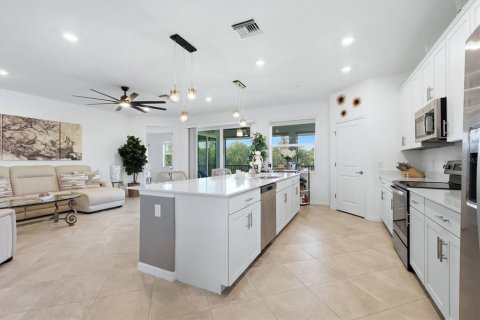 Copropriété à vendre à Punta Gorda, Floride: 3 chambres, 206.43 m2 № 2391708 - photo 21