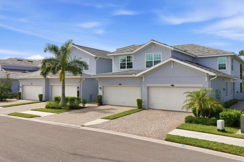 Copropriété à vendre à Punta Gorda, Floride: 3 chambres, 206.43 m2 № 2391708 - photo 4