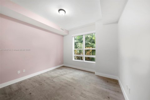 Снять в аренду кондоминиум в Майами, Флорида 2 спальни, 133.31м2, № 1972767 - фото 25