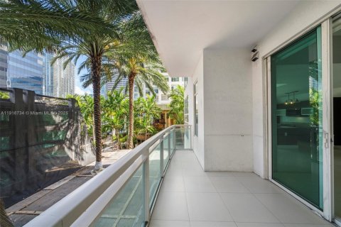 Снять в аренду кондоминиум в Майами, Флорида 2 спальни, 133.31м2, № 1972767 - фото 16